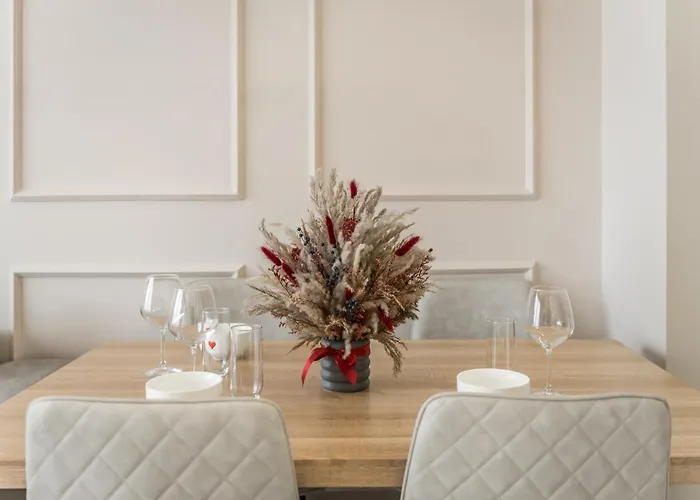 Luxurious Panoramic * ティラナ