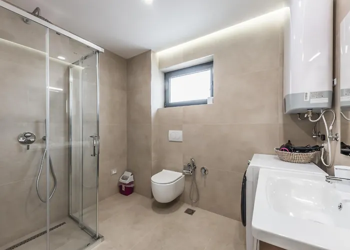 Luxurious Panoramic Tirana